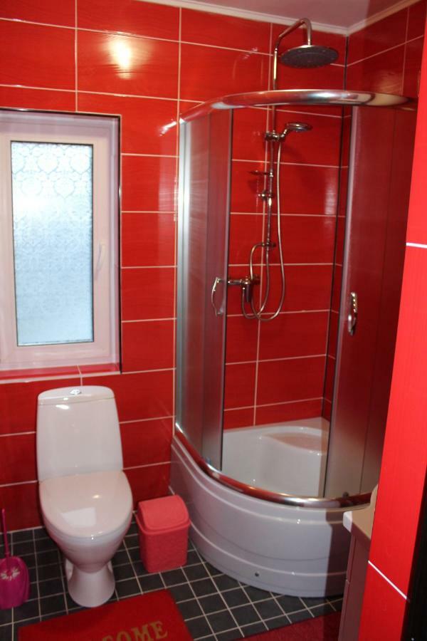 У Інни Hotel Mizhhirya  Luaran gambar